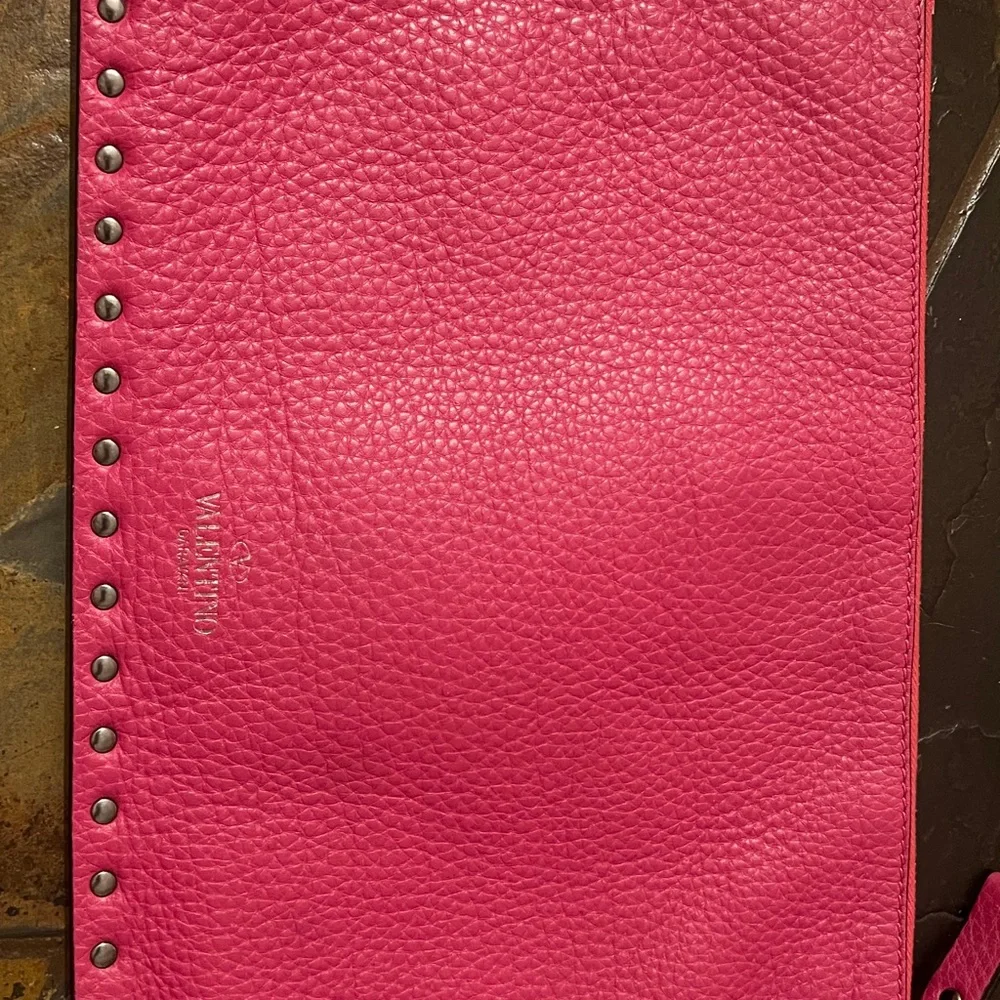 Valentino Garavani Rockstud Clutch - Picture 2 of 9